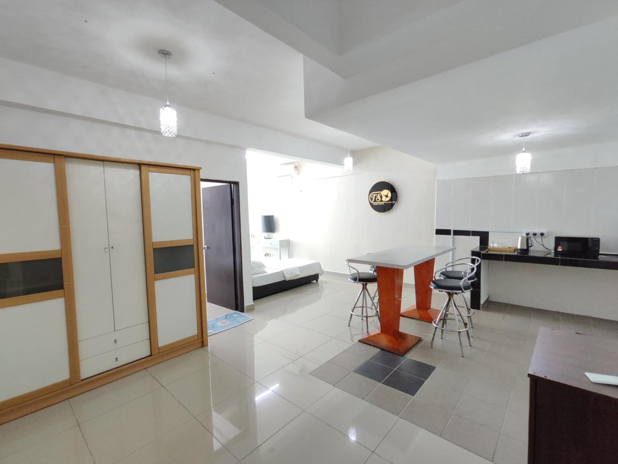 Homestay Studio Apartment Bentara Suite, Kompleks Mutiara Gua Musang Kültér fotó